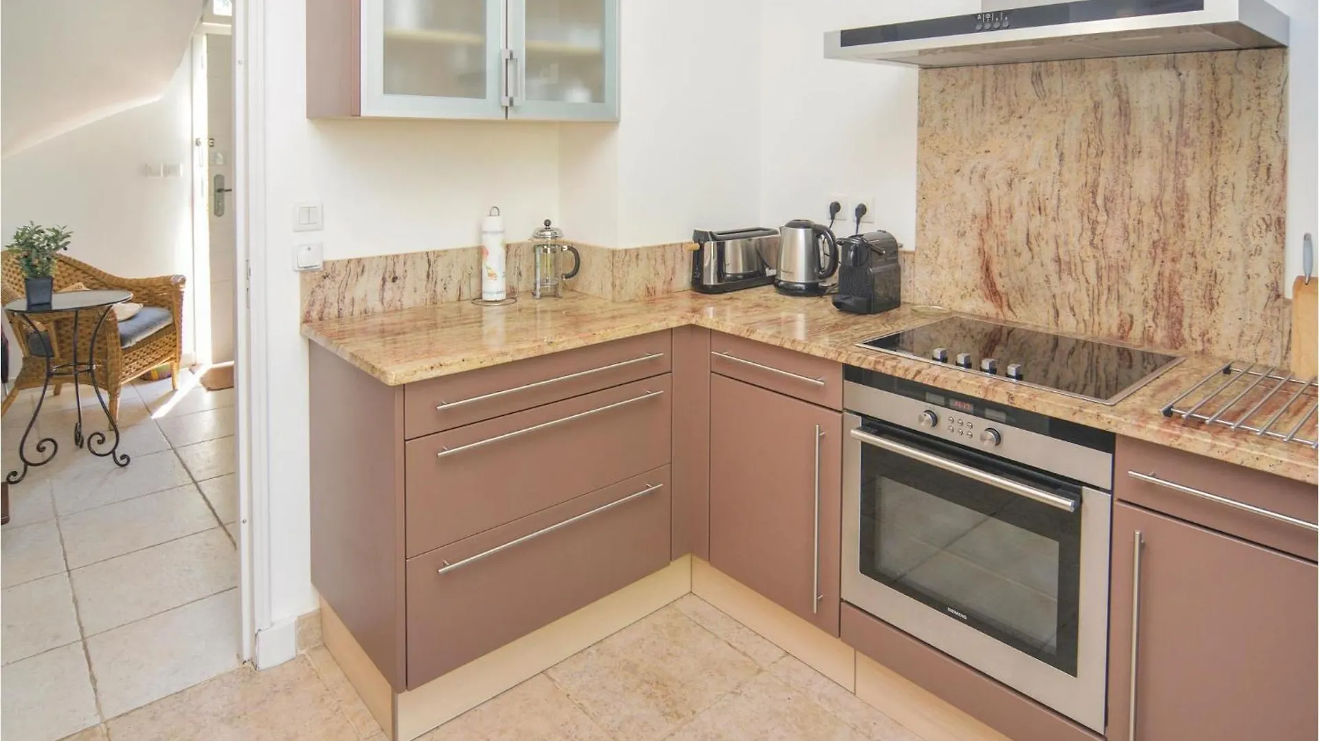 3 Bedroom Cozy Home In Saint Remy De Provence Saint-Remy-de-Provence