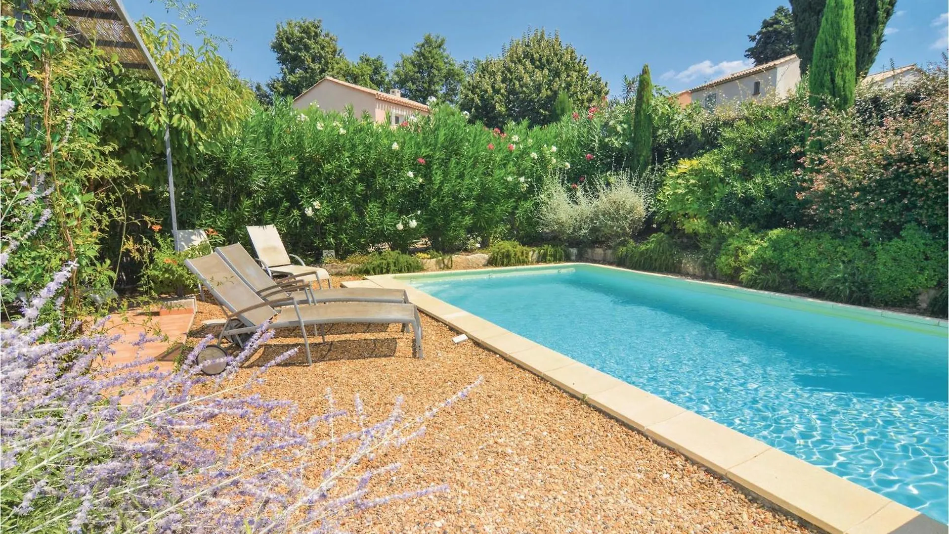 Holiday home 3 Bedroom Cozy Home In Saint Remy De Provence France