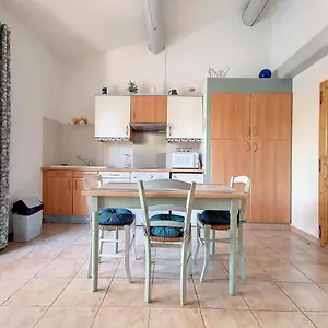  Hébergement de vacances Mazet Les Oliviers Saint-rémy De Provence